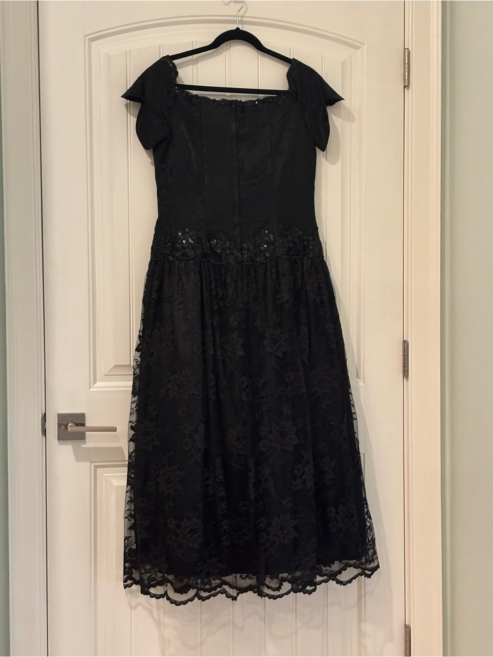 Elegant Steve McClintock Black Lace Vintage Dress. Excellent condition. Size 10